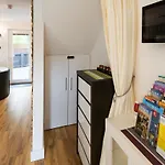Pear Tree Holiday Home - York